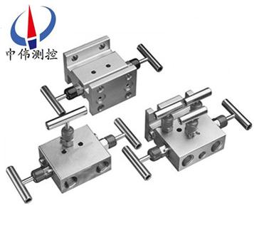 分體式(shi)三、五(wu)閥(fa)組(zu)
